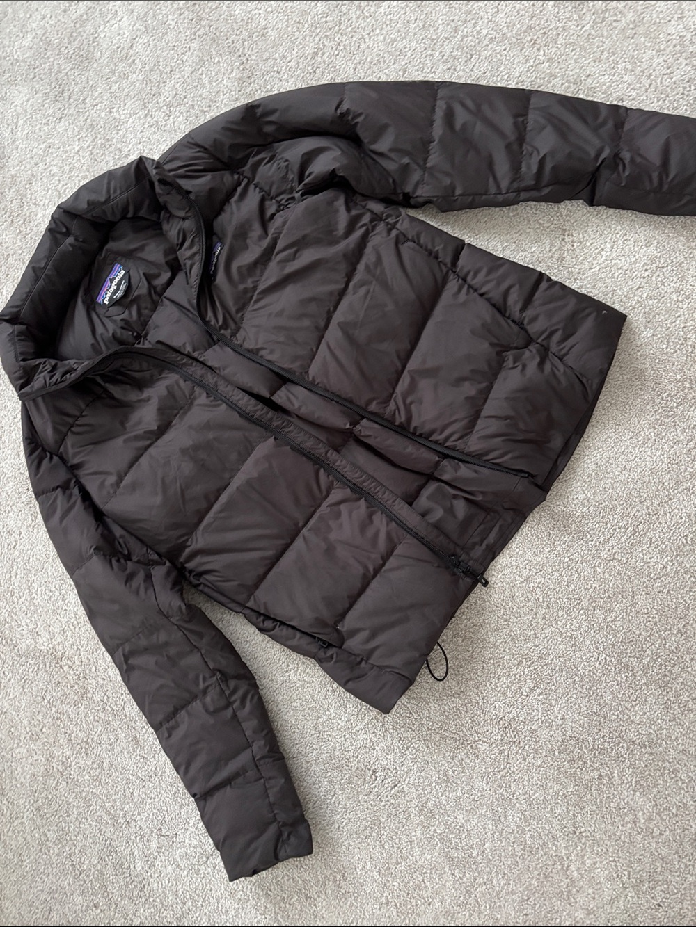 Patagonia Men's Puffer Jacket in Black